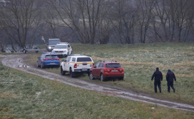 Velika spasilačka akcija na Savi kod Babine Grede, više osoba u vodi