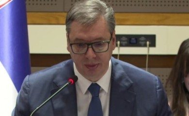 Vučić poručio da očekuje sve najteža nedjelja: Glasanje o rezoluciji o Srebrenici između 13. I 17. maja