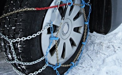 Pripremite vozila za zimske uslove - od danas obavezna zimska oprema