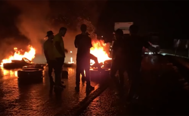 Kamiondžije blokiraju ceste zbog rezultata na izborima