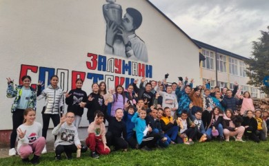 Đoković dobio mural na školi u Zalužanima