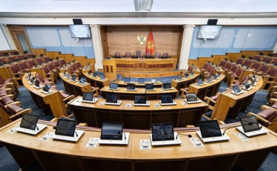 Usvojen Zakon o statusu potomaka dinastije Petrović Njegoš, ostale sporne formulacije