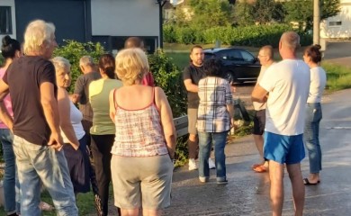 Pećanac uz svoj narod: Neredovno održavanje potoka u Barlovcima uzrokovalo katastrofalne poplave