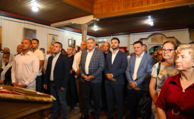 Održan zbor u Marićki: Pod šatorom Dodik i Stanivuković
