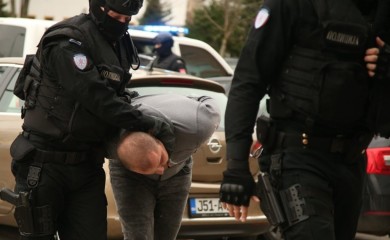 Privedeno nekoliko policajaca zbog slučaja "Dženan Memić"