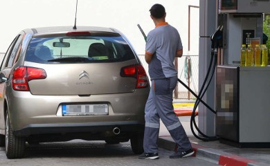 NOVE CIJENE NA BENZINSKIM PUMPAMA: Dizel otišao na 3,34 KM