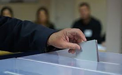 Počeo izborni dan u Drvaru, Glamoču i Bosanskom Grahovu