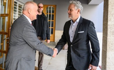 Zatler: Ako uočite bilo kakve nepravilnosti, prijavite ih CIK-u