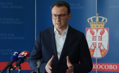 Petković: Srbi se neće odreći svojih registarskih oznaka