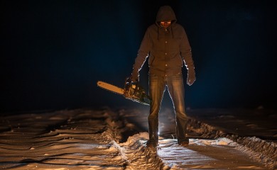 Čovjek motorkom primoravao glasače da glasaju za stranku