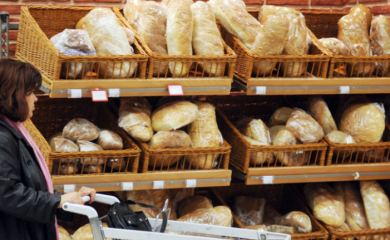 Bez 5 maraka više ni po hljeb i mlijeko