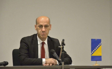 Salkić tvrdi da je smijenjen jer nije išao na pregovore sa Dodikom i Viškovićem