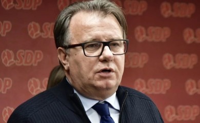 NIKŠIĆ: Nema trzavica unutar “osmorke” u vezi sa imenovanjima u Savjet ministara