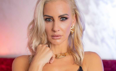 Uživaju u Las Vegasu: Milica Dabović u vezi sa kumom Darka Lazića? (FOTO)