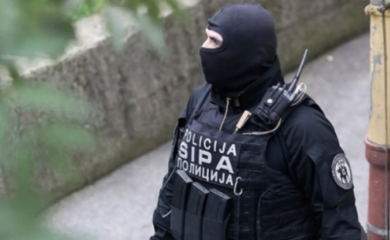 Afera "Diplome": SIPA izvela novi pretres, u sefu pronašli više od 300.000 KM