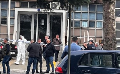 Jedna osoba poginula, više povrijeđenih: Bomba eksplodirala ispred suda u Podgorici