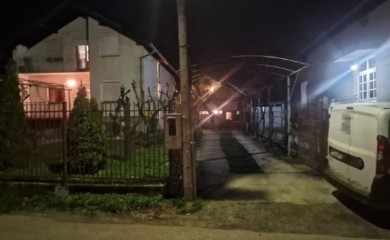 Cure novi detalji zločina u Novom Sadu: Čudni simboli na zidovima kuće u kojoj su nađena tijela djece
