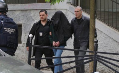 Učenici snimili trenutak hapšenja nakon masovnog ubistva u školi (VIDEO)