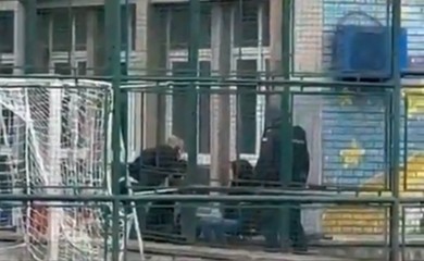 Pojavio se novi snimak hapšenja dječaka nakon masakra u Beogradu (VIDEO)