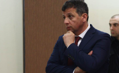 Uoči glasanja u NSRS Stevandić izbacio Vukanovića, situacija na ivici incidenta