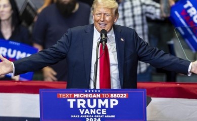 Tramp pristao na ponudu, debata s Harisovom 4. septembra