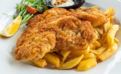 Protesti u Beču: Ugostitelj traži 149 evra za bečku šniclu