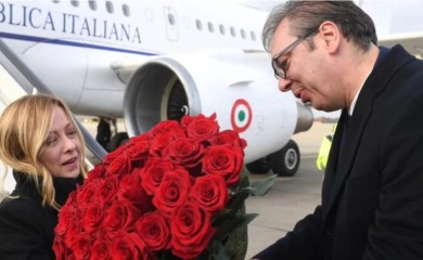 Vučić dočekao Meloni: „Italija je jedan od najvažnijih političkih i ekonomskih partnera Srbije“