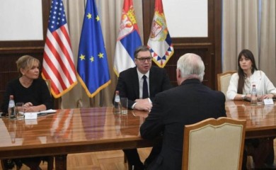 Glavna tema sankcije NIS-u: Vučić sa američkim ambasadorom Hilom