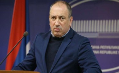 Crnadak upitao da li ministar bezbjednosti treba da vodi svoj resor iz zatvora