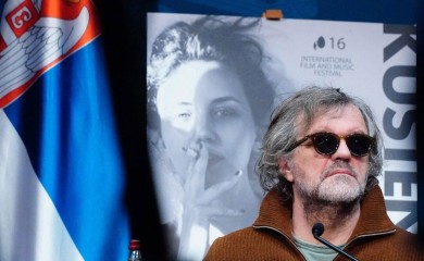 Kusturica na kućnom oporavku