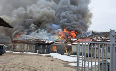 Veliki požar u Sarajevu: Gori objekat kolektivnog smještaja