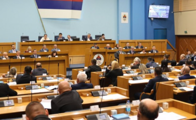 Posebna sjednica NSRS 17. marta: Tri prijedloga rezolucije o zabrani veličanja NDH, nacizma i fašizma