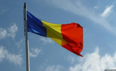 Politička kriza u Rumuniji: Vlada na ivici pada, poraženi desničar ponovo jača