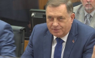 Dodik na suđenju Petroviću: Štab u Doboju preduzimao sve što je bilo u njegovoj nadležnosti