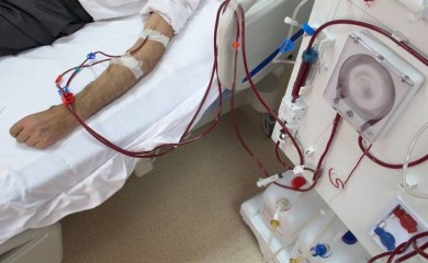 Pacijentima na hemodijalizi dijaspora kupuje novo vozilo