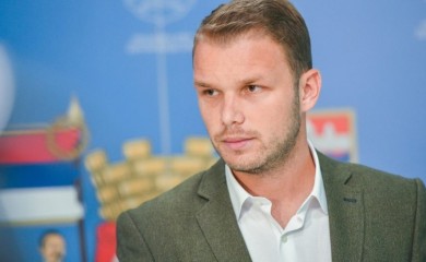 Stanivuković kritikovao odbornike, Ninković dobacivao