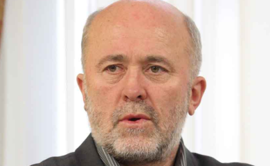 Simić: Utvrđeno da Hadžifejzović ne govori istinu