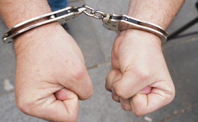 Policajcu tri godine zbog uzimanja mita od vozača