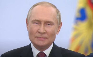 Putin: Zapad "vješto zapalio fitilj" za raspad Rusije