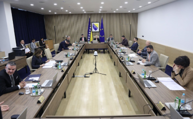 Savjet ministara BiH usvojio nacrt budžeta za ovu godinu, radnicima po 1.000 KM