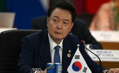 Haos u zemlji zbog cijene praziluka i "Dior" torbica: Ko je predsjednik Južne Koreje