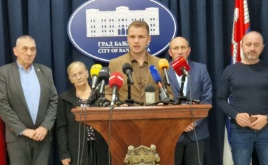 Problem s penzionerskim parama: Stanivuković tvrdi da je sporan način isplate