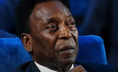 Pele dobio ulicu u Rio de Žaneiru