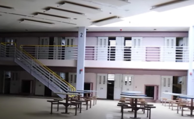 Pogledajte kako izgleda zatvor u kom je Maduro: U njemu bio i zloglasni El Čapo (VIDEO)