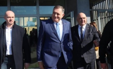 Završen dokazni postupak protiv Dodika i Lukića: Poznat datum iznošenja završnih riječi
