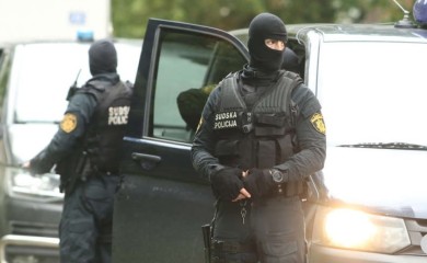 Tražili je 2 GODINE: Bivša radnica (68) Gradske uprave uhapšena u Banjaluci PO MEĐUNARODNOJ POTJERNICI?