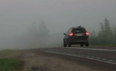 Mjestimično vlažni kolovozi, smanjena vidljivost zbog magle