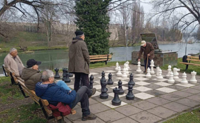 Lijep dan izmamio banjalučke penzionere na partiju šaha