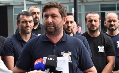PETROVIĆ: Ako se ne raspusti Skupština Bijeljine, dolazim da kampujem pred Vladu