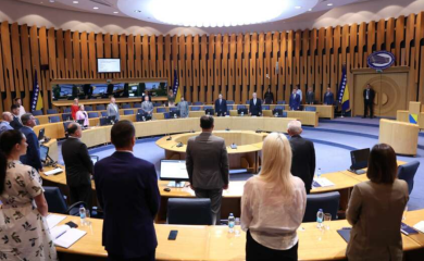 Ništa od isplate "plate u koverti", protiv i Vuković i Nešković